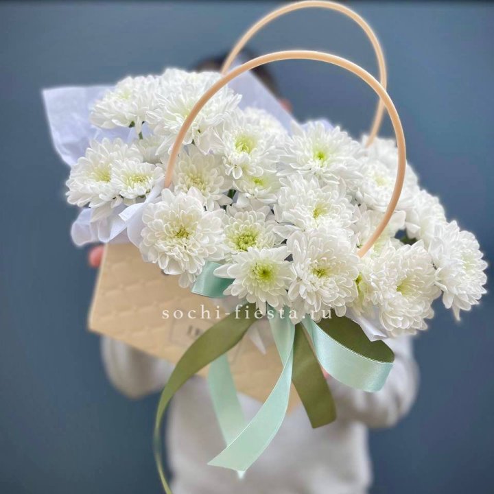 Сумочка с хризантемами в Комсомольске-на-Амуре