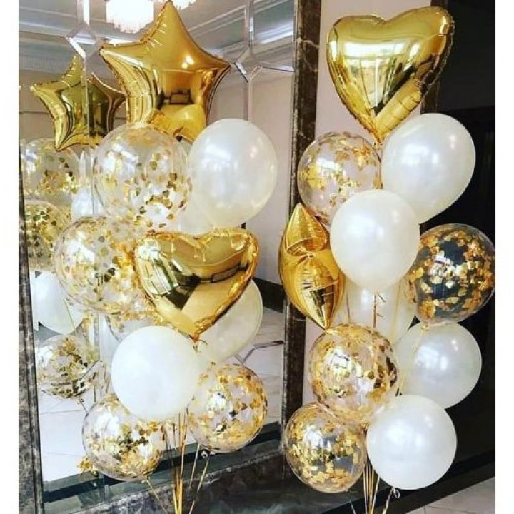 Фонтан шаров "Привет, это я" в Комсомольске-на-Амуре