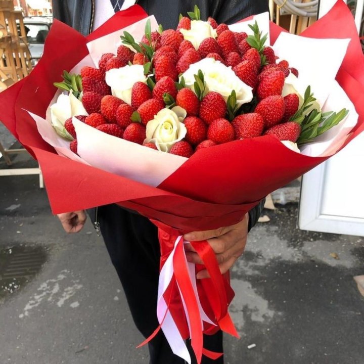 Клубника со сливками №1 в Комсомольске-на-Амуре