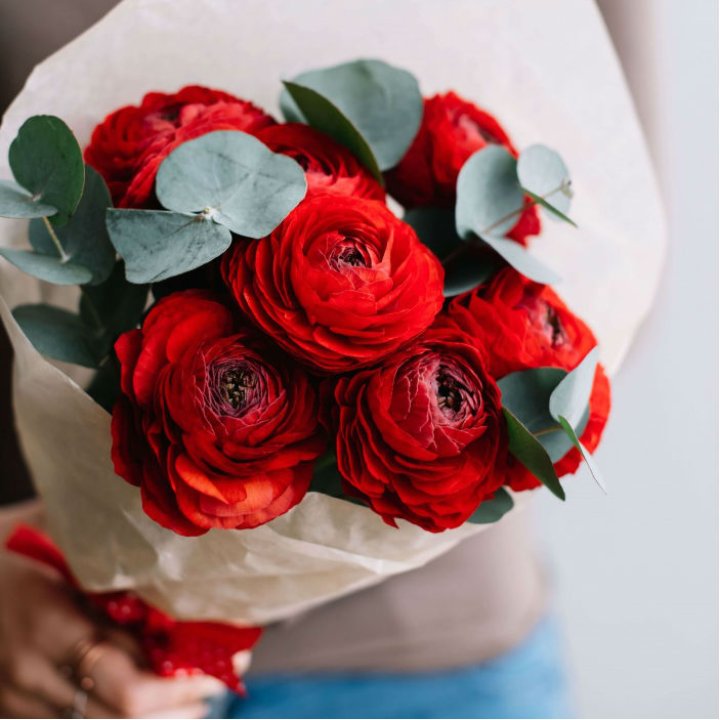 Букет ранункулюсов  в Комсомольске-на-Амуре