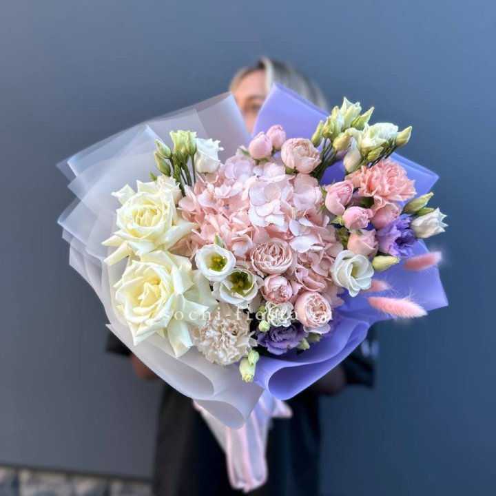 Букет "Виолет дрим" в Комсомольске-на-Амуре