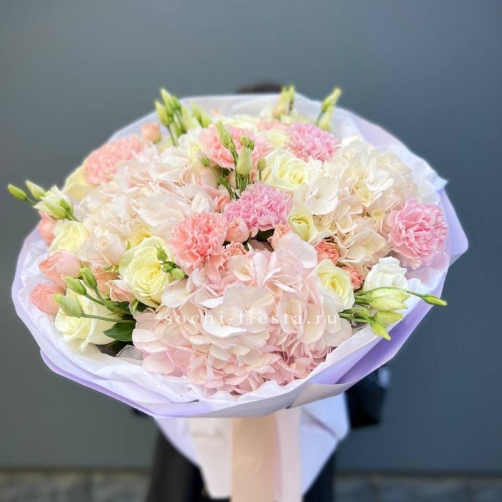 Букет "Люксембург" в Комсомольске-на-Амуре