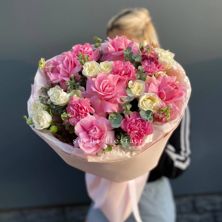  Букет "Малина" с доставкой в Комсомольске-на-Амуре