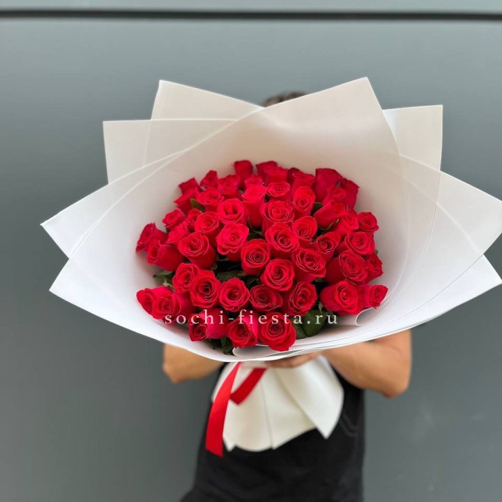 51  красная роза в Комсомольске-на-Амуре