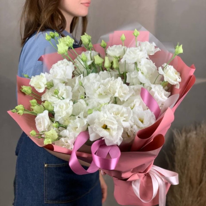 Букет эустом "Пудра" в Комсомольске-на-Амуре