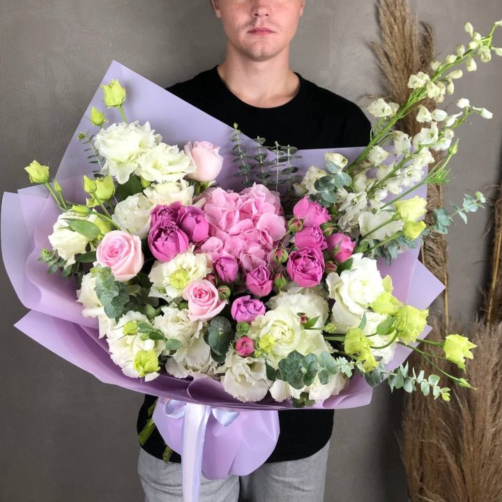 Дизайнерский букет "Венера" в Комсомольске-на-Амуре