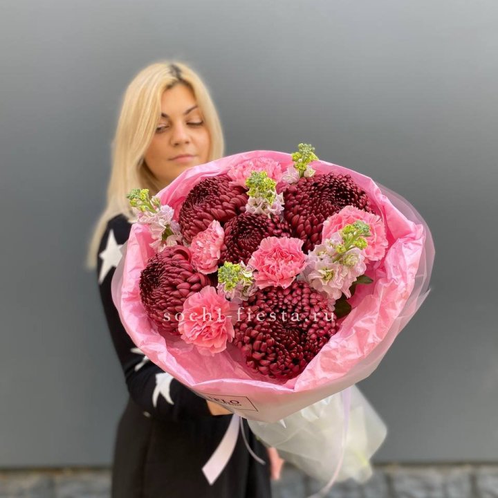 Букет "Сияющая любовь" в Комсомольске-на-Амуре