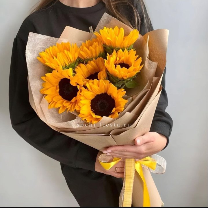 Букет из подсолнухов в Комсомольске-на-Амуре