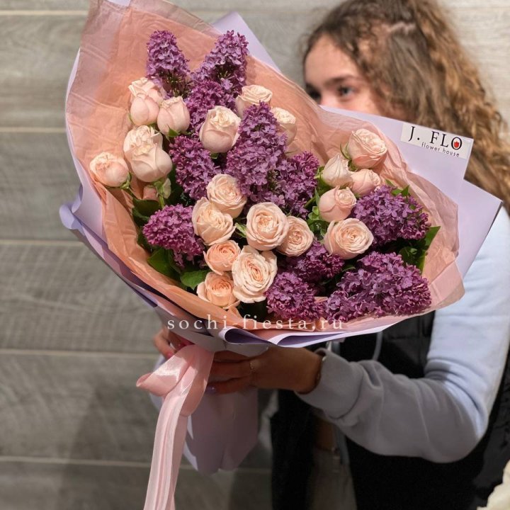 Букет "Лиловая весна" в Комсомольске-на-Амуре