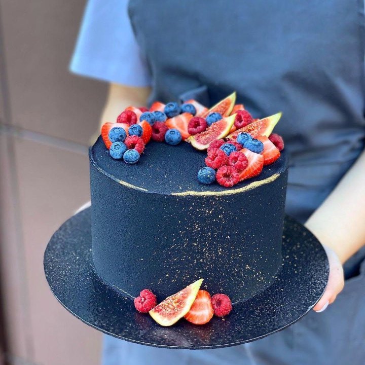 Торт "Черный лебедь" в Комсомольске-на-Амуре