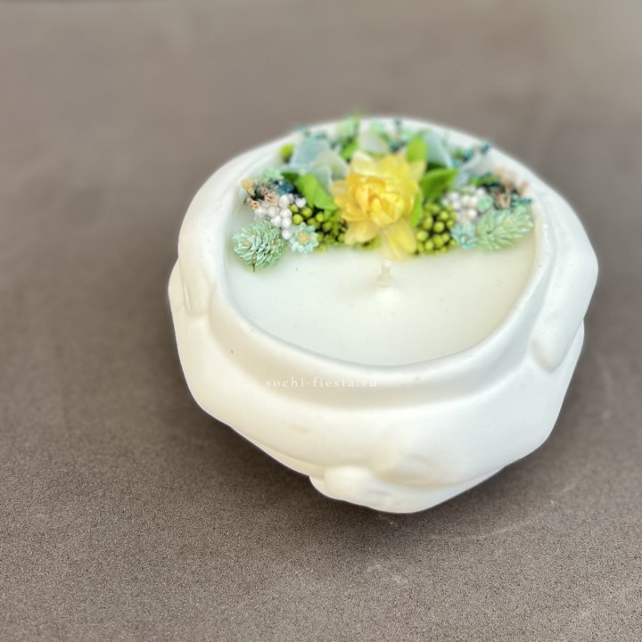 Свеча ароматическая в гипсе Руки в Комсомольске-на-Амуре