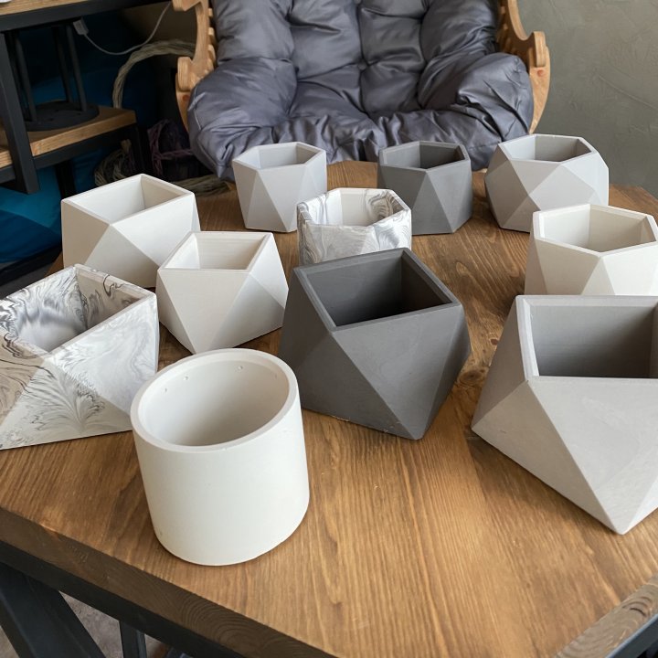 Дизайнерское кашпо в Комсомольске-на-Амуре