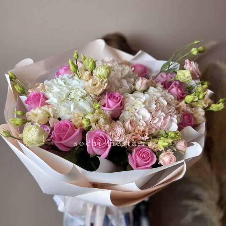 Дизайнерский букет "Каролина" в Комсомольске-на-Амуре