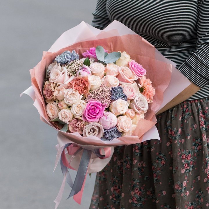 Дизайнерский букет №4 в Комсомольске-на-Амуре