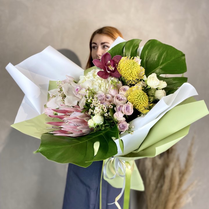 Дизайнерский букет экзотики в Комсомольске-на-Амуре