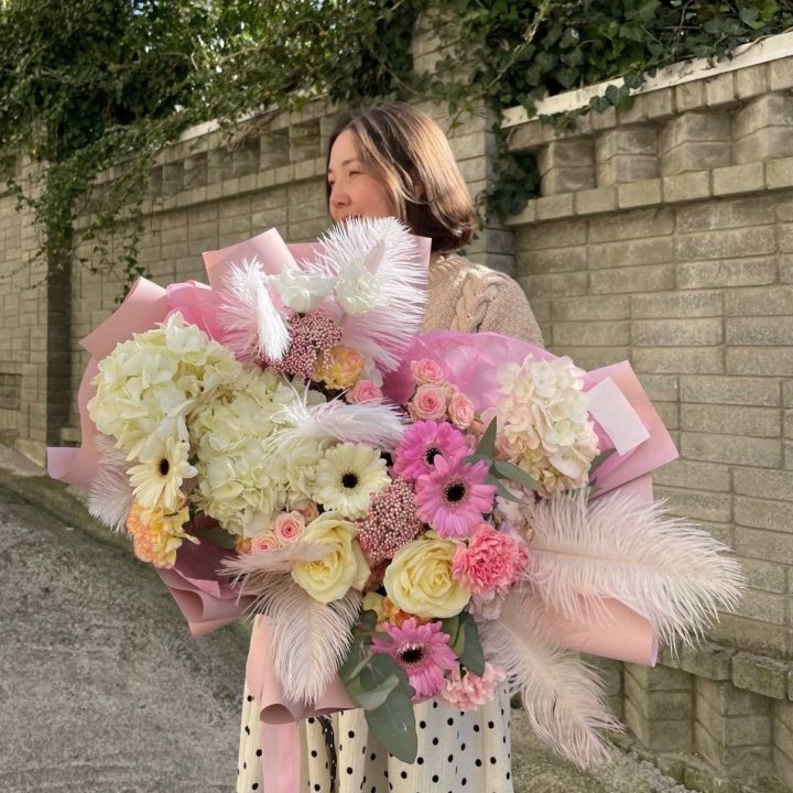 Дизайнерский букет "Валенсия" в Комсомольске-на-Амуре