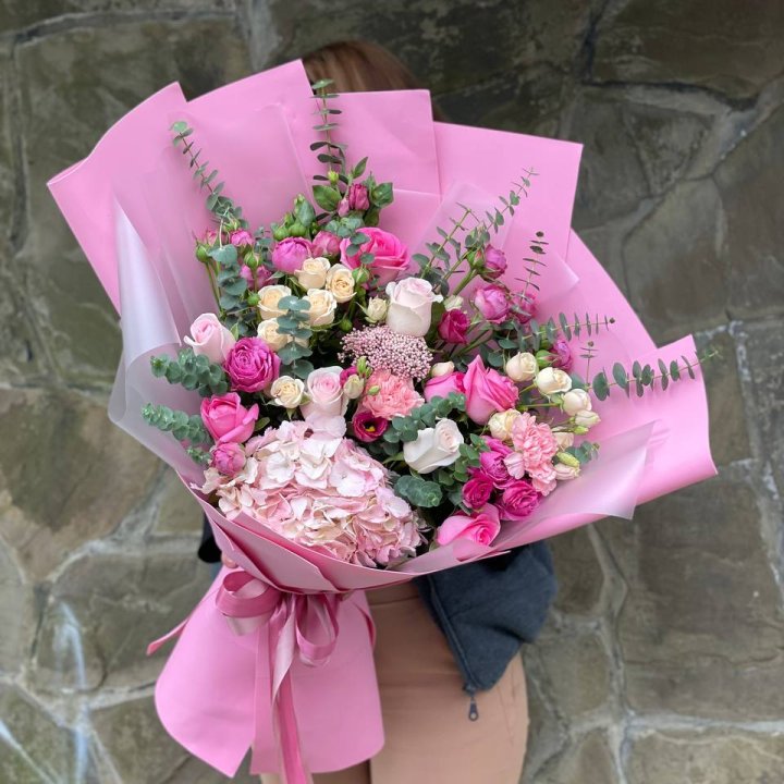 Дизайнерский букет "Паулина" в Комсомольске-на-Амуре