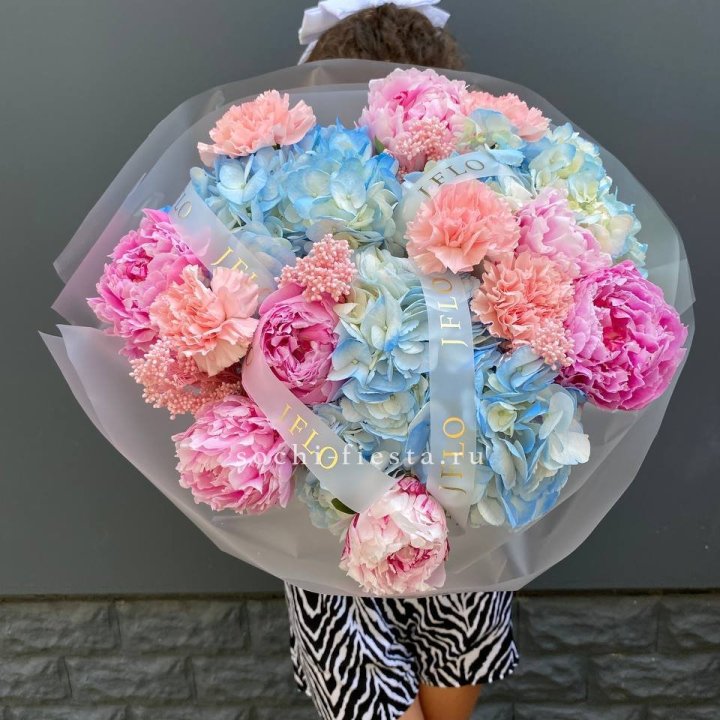  Букет "Инфинити" в Комсомольске-на-Амуре