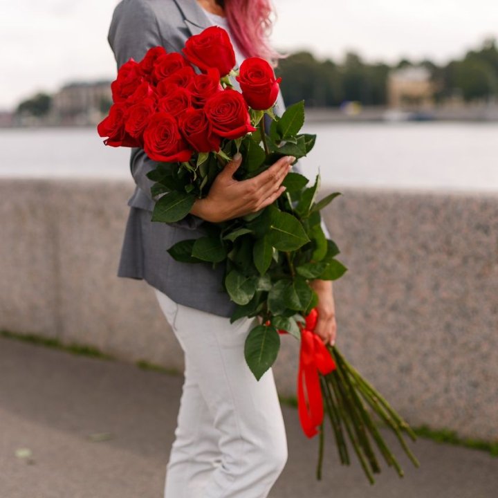 15 метровых голландских роз в Комсомольске-на-Амуре