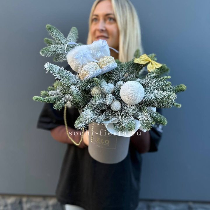 Новогодний бокс "Ботс голд" в Комсомольске-на-Амуре