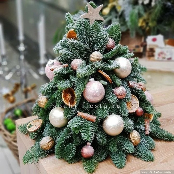 Новогодняя елочка "Блеск" в Комсомольске-на-Амуре