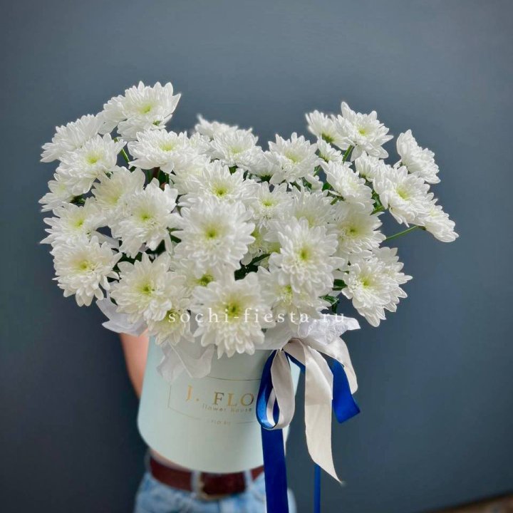 Коробка с хризантемами №3 в Комсомольске-на-Амуре