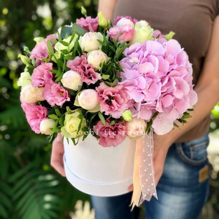 Дизайнерский цилиндр №2 в Комсомольске-на-Амуре