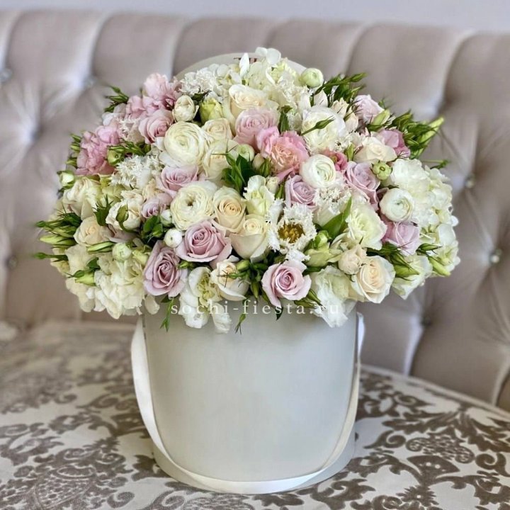 Цветочный бокс "Ловинг" в Комсомольске-на-Амуре