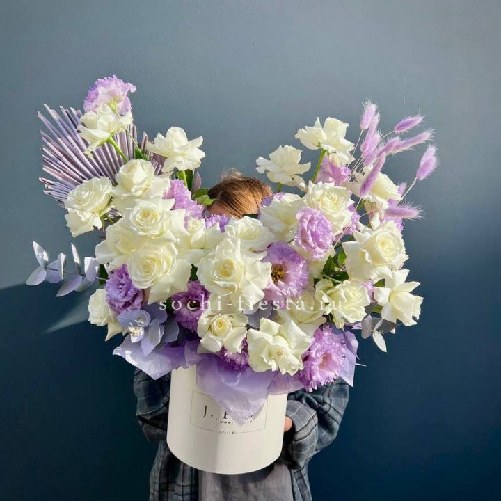 Цветочный бокс "Изабель" в Комсомольске-на-Амуре