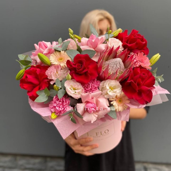 Коробка "Краски солнца" в Комсомольске-на-Амуре