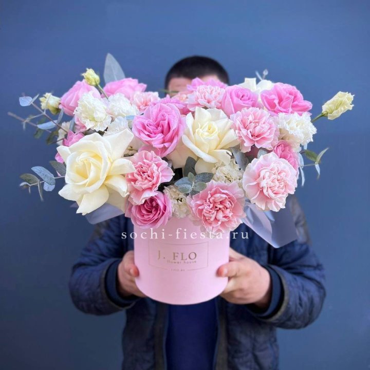 Цветочный бокс "Памела" в Комсомольске-на-Амуре