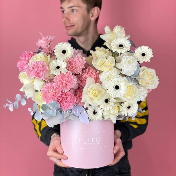 Дизайнерский бокс "Индира" с доставкой в Комсомольске-на-Амуре