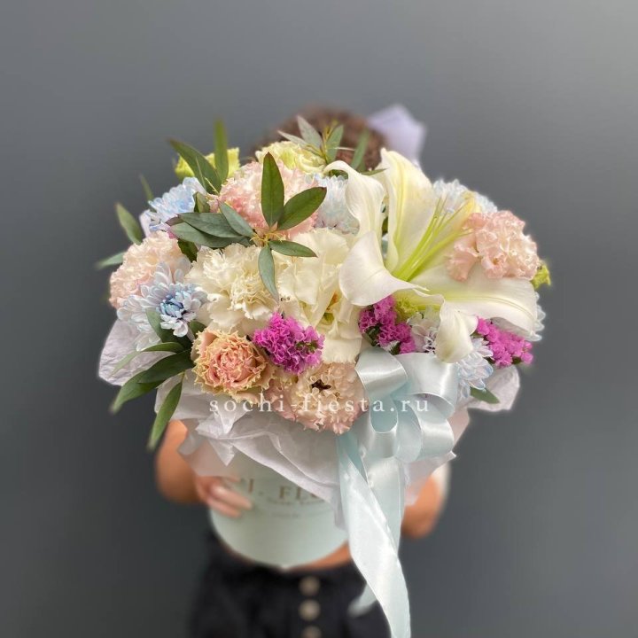 Дизайнерский цилиндр "Лилия" в Комсомольске-на-Амуре