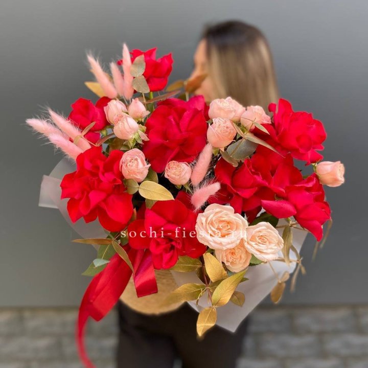 Джутовое кашпо "Любовь Лолиты" в Комсомольске-на-Амуре