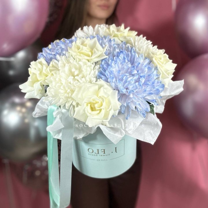 Коробка с цветами "Вольта" в Комсомольске-на-Амуре