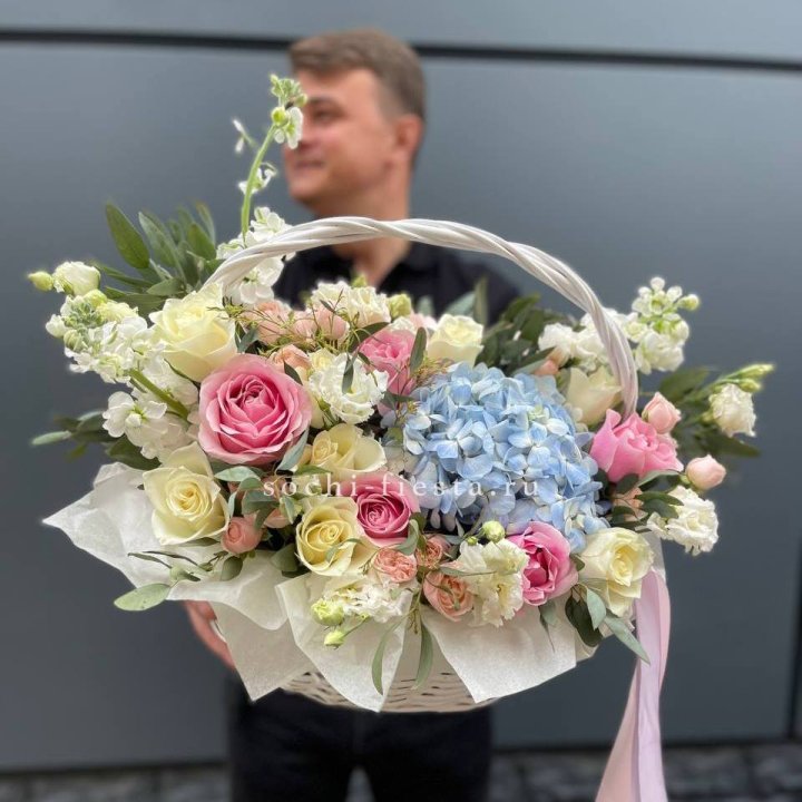 Авторская корзина "Аполинария" в Комсомольске-на-Амуре