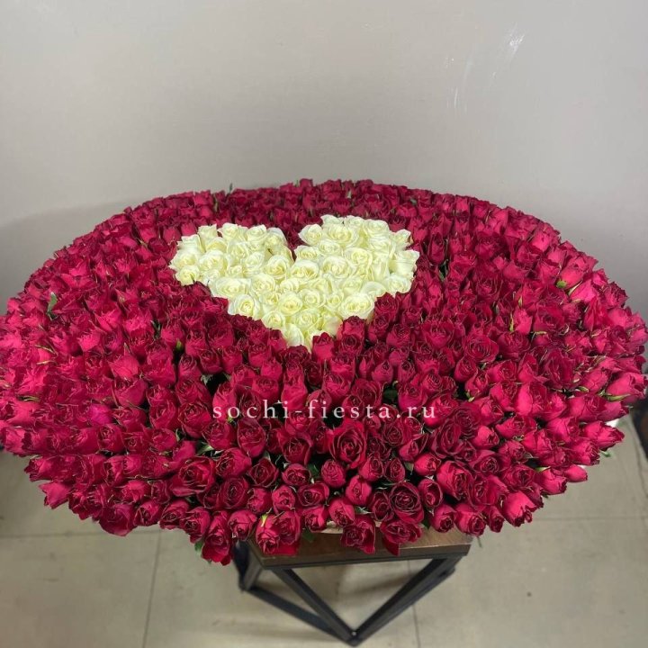 501 роза в корзине в Комсомольске-на-Амуре