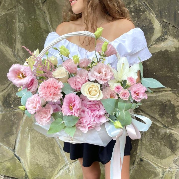 Авторская корзина "Миа" в Комсомольске-на-Амуре