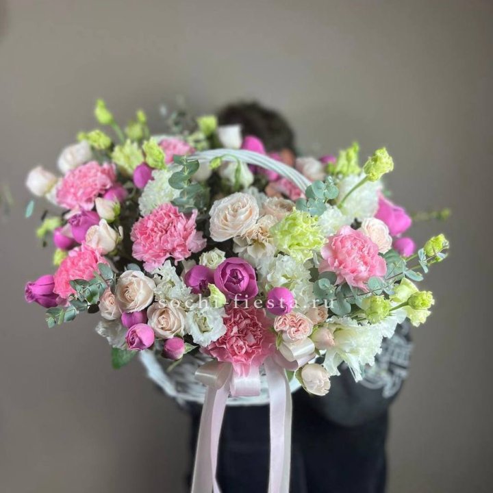 Корзина "Яркая" в Комсомольске-на-Амуре