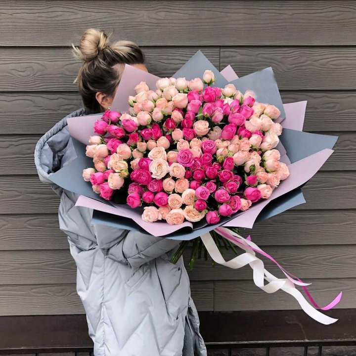 55 роз микс кустовых в Комсомольске-на-Амуре