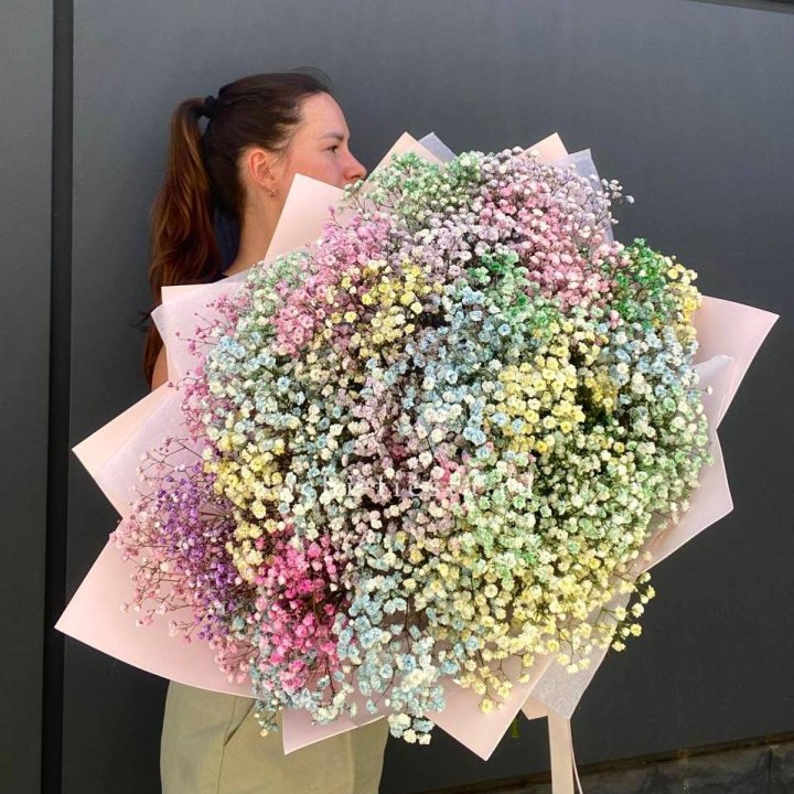 Пышный букет из гипсофил  в Комсомольске-на-Амуре