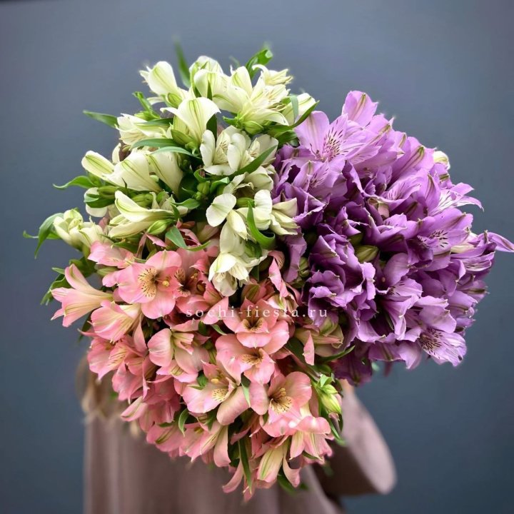 Охапка Альстромерии в Комсомольске-на-Амуре