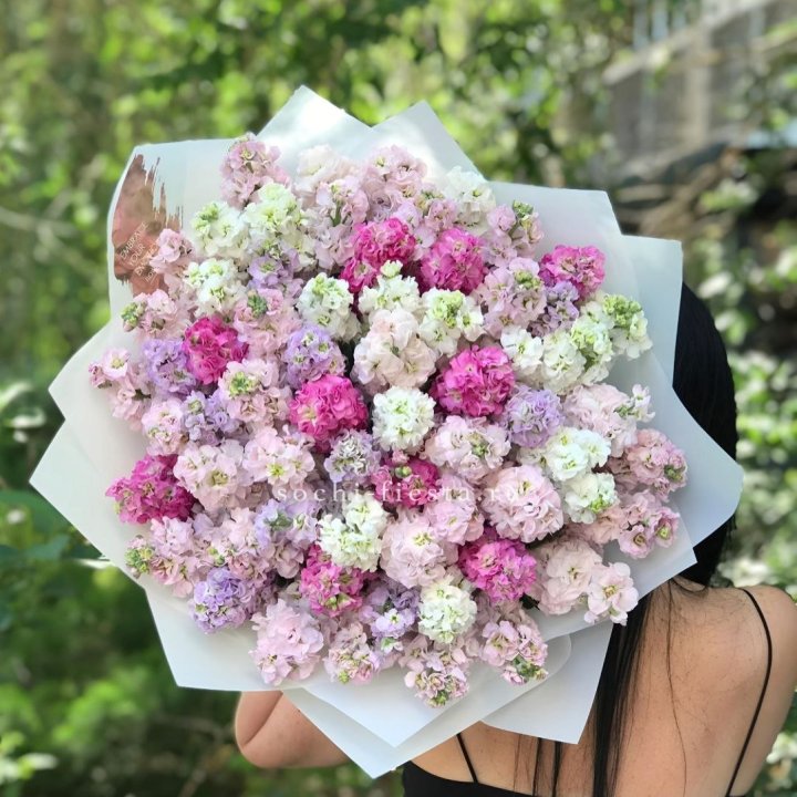 Букет ароматной маттиоллы №3 в Комсомольске-на-Амуре