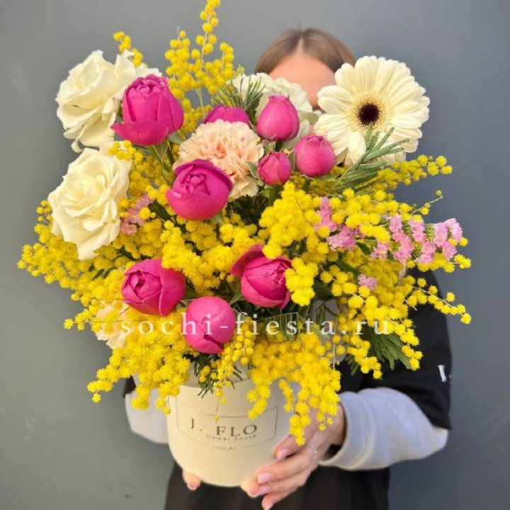 Цветы в боксе "Слобода" в Комсомольске-на-Амуре