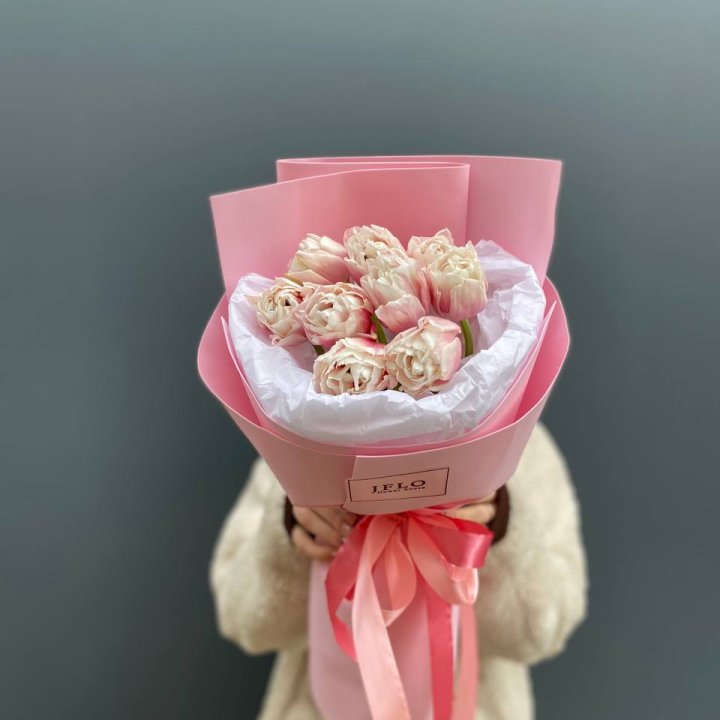 9 нежных тюльпанов в Комсомольске-на-Амуре