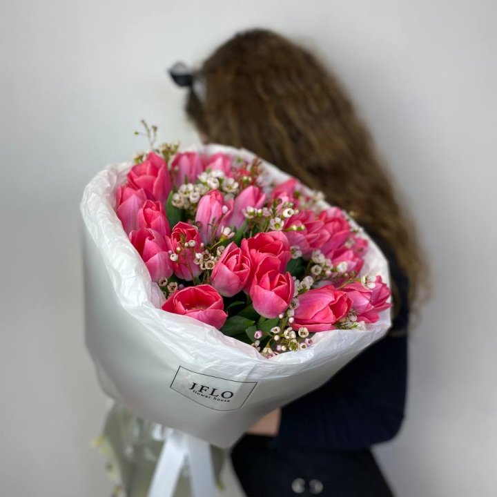 Дуо тюльпаны с хамелациумом в Комсомольске-на-Амуре