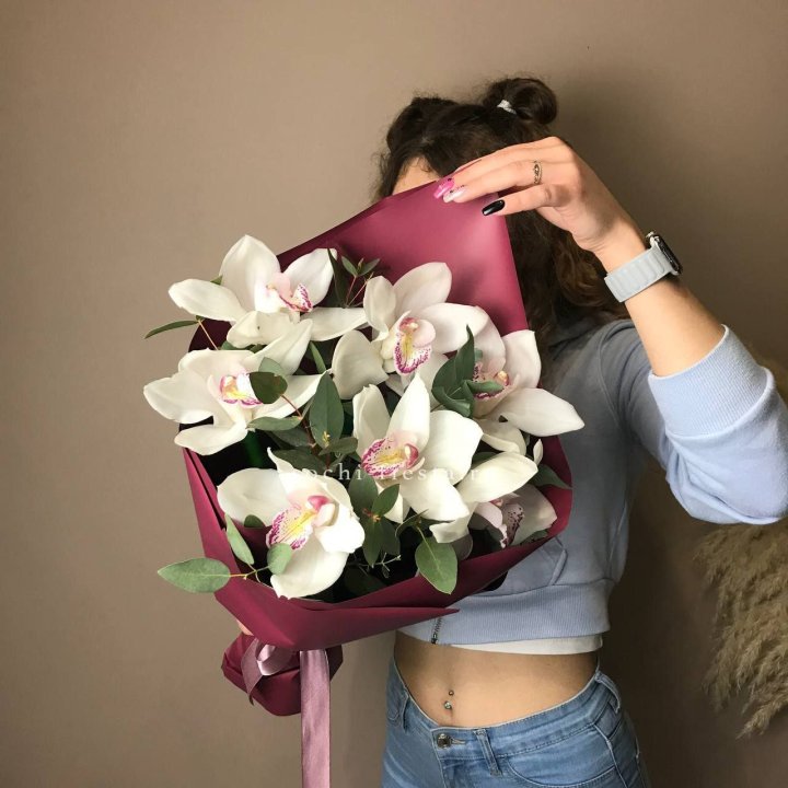 Букет орхидей №1 в Комсомольске-на-Амуре