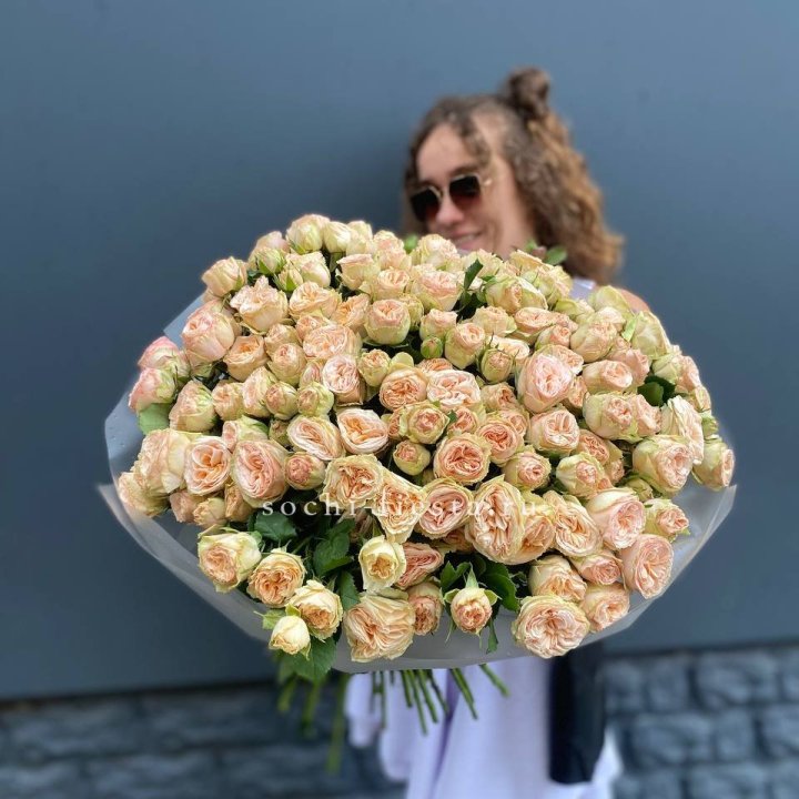 51 пионовидная роза в Комсомольске-на-Амуре