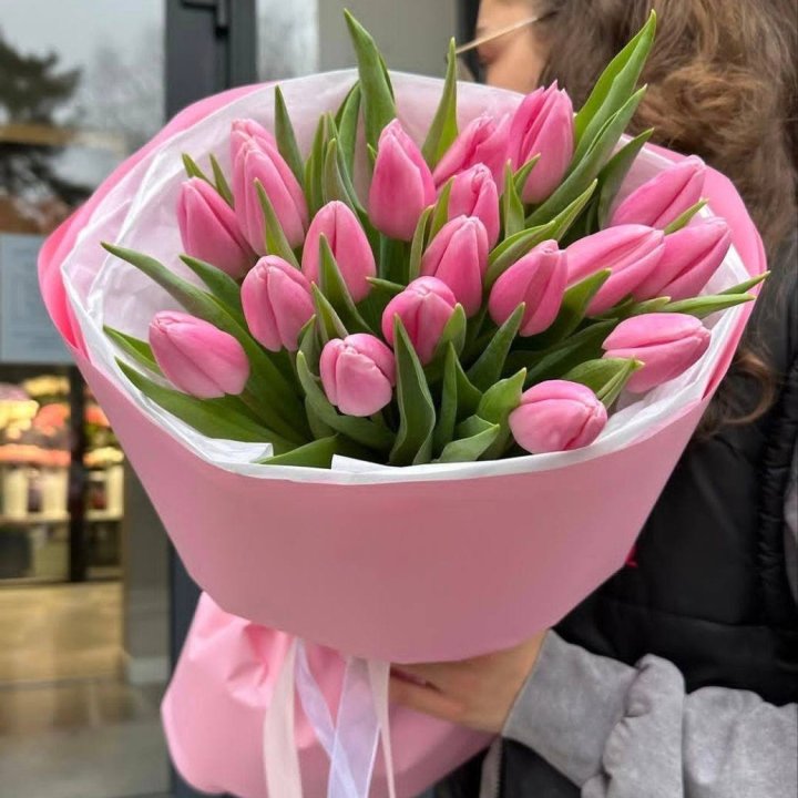  19 розовых тюльпанов в Комсомольске-на-Амуре