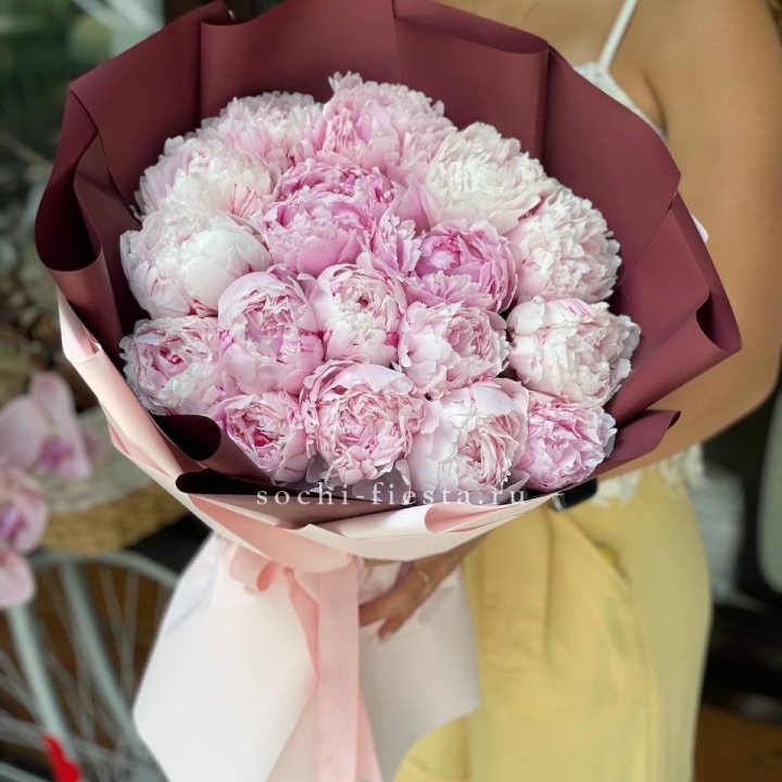 Букет с пионами №5 в Комсомольске-на-Амуре